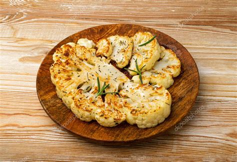 Filetes de coliflor horneados con especias