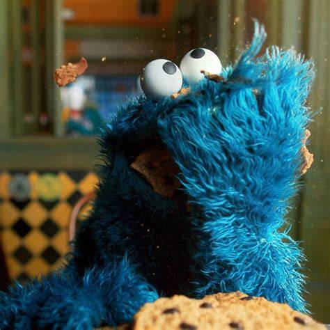 Monstruo Comegalletas comiendo verduras