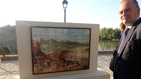 Mural cerámico de José Lucas