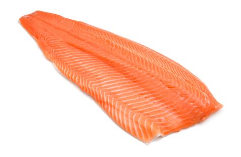 Detalle de un filete de salmón noruego fresco