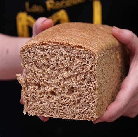 Pan de molde de espelta integral