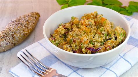 Ensalada fresca de calabaza y quinoa