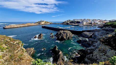 Vista panorámica del puerto de Tapia de Casariego