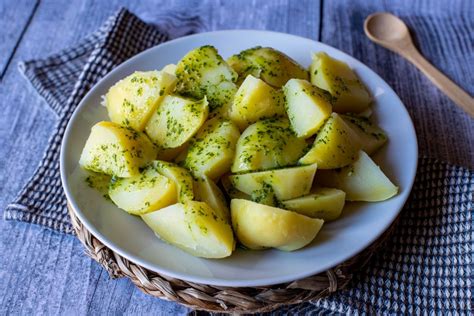 Ideas para aderezar patatas cocidas