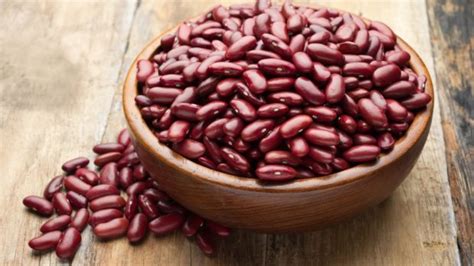 Alubias rojas cocinadas con verduras y especias