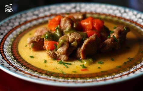 Guiso de pavo con pimientos
