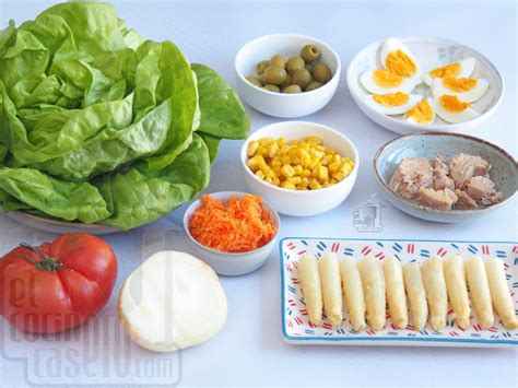 ingredientes frescos para ensalada