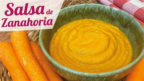 Triturando la salsa de zanahoria