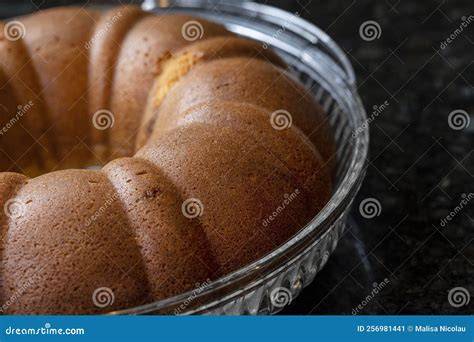 Bolo de espelta pronto para servir