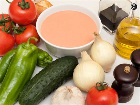 Ingredientes frescos para gazpacho