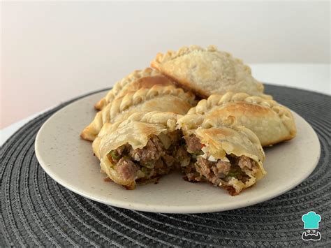 Plato terminado de empanadas de brócoli