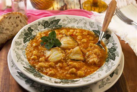 Proceso de cocción del arroz con bacalao y garbanzos en Thermomix