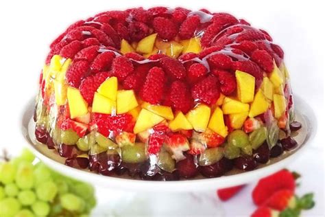 Tarta de frutas con gelatina