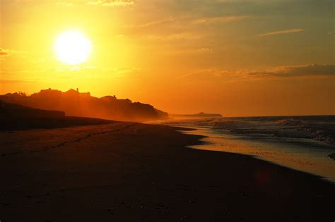 Puesta de sol en la Playa de Cerrillos