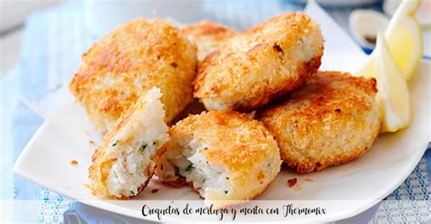 Croquetas de merluza listas para freír