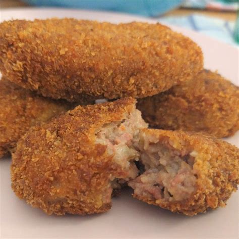 Croqueta de carne rusa