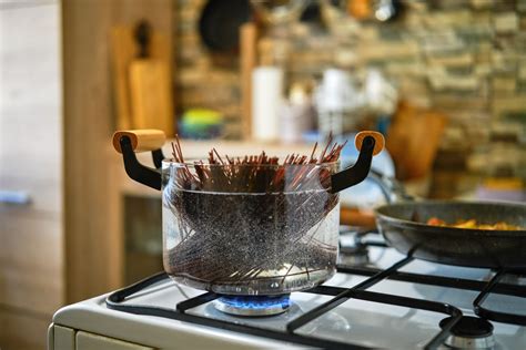 Infografía sobre las ventajas del vidrio borosilicato en microondas