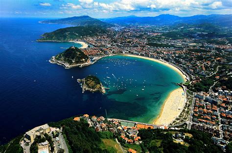 Panorámica de la Bahía de La Concha en San Sebastián