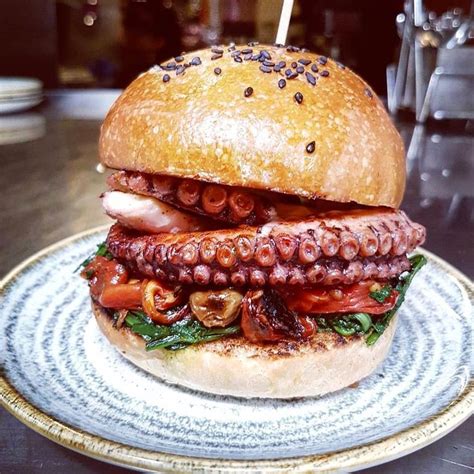 Hamburguesa de pulpo gourmet