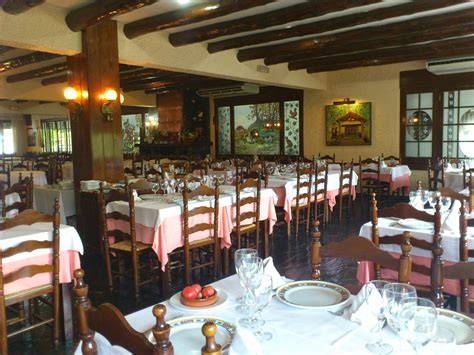 Restaurante La Falda, interior y ambiente