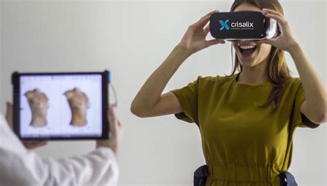 Ilustración de una consulta de cirugía plástica utilizando tecnología 3D Crisalix