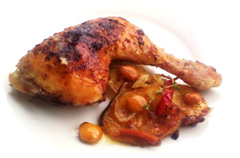 Muslo de pollo asado con hierbas aromáticas