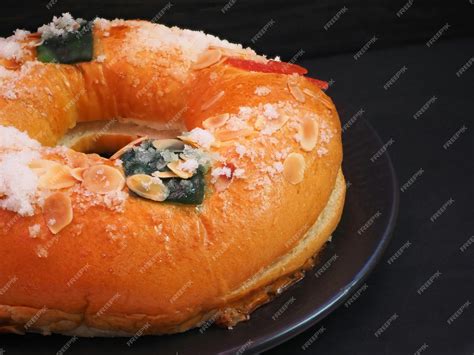 Comparación entre pan y torta tradicional española
