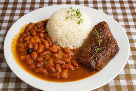 Plato de la Bandera Dominicana