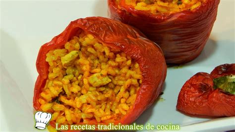 Pimientos rellenos de arroz con curry