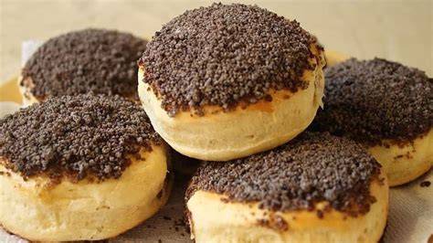 Tortitas negras recién horneadas