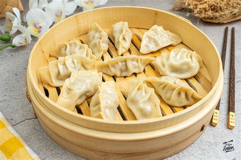 Diversidad de dumplings asiáticos