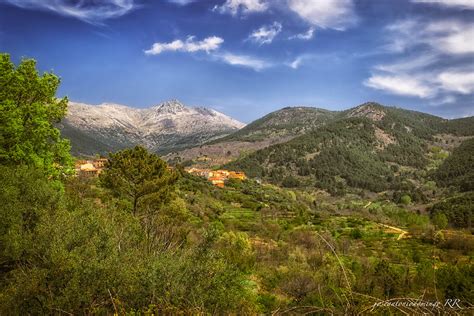 Paisaje del Valle del Tiétar con Guisando al fondo