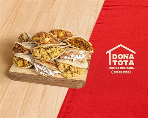 Variedad de empanadas Doña Tota